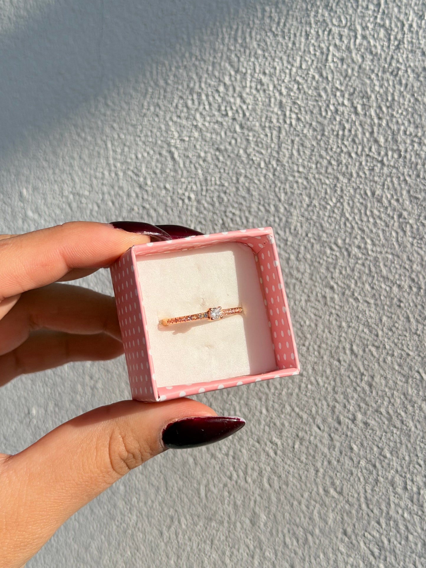 Anillo cubic dorado | Acero